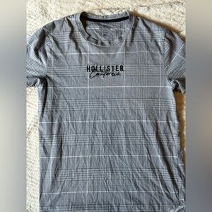 Hollister Black and Gray Textured Tee
